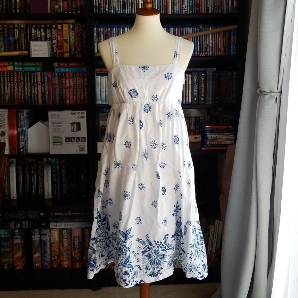 Gap Printed Dress Adjustable Strap/Button - image 1